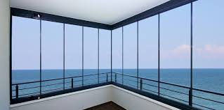 Cam Balkon